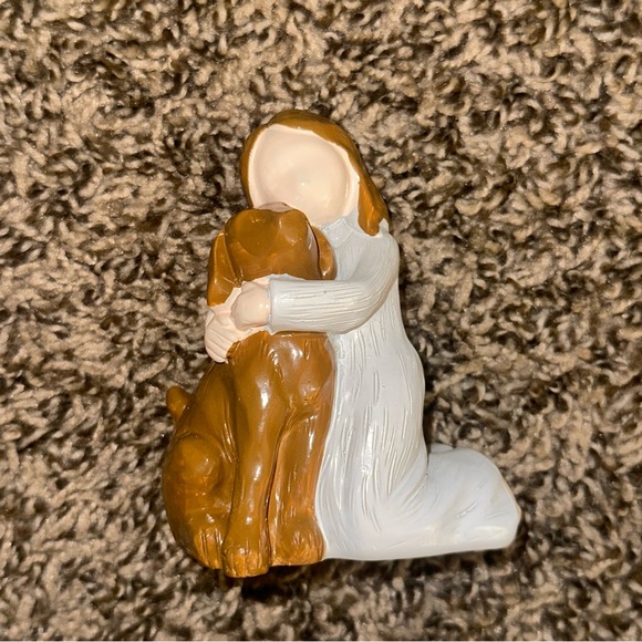 NWOT Charming Brown and White Dog memorial Figurine - Picture 1 of 6